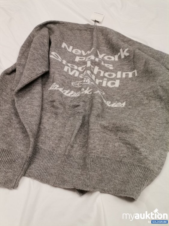Artikel Nr. 435590 Artikel Nr. 435590: Bershka Pullover