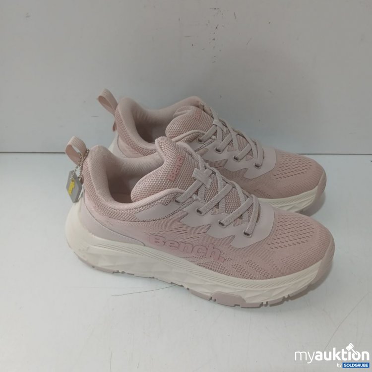 Artikel Nr. 939591 Artikel Nr. 939591: Bench Sportschuhe Damen
Gr 36