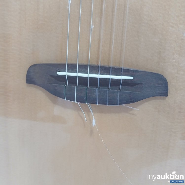 Artikel Nr. 461594: Ortega TourPlayer Standard ThinLine Crossover Nylon-String E-Gitarre mit Aufbewahrungstasche 