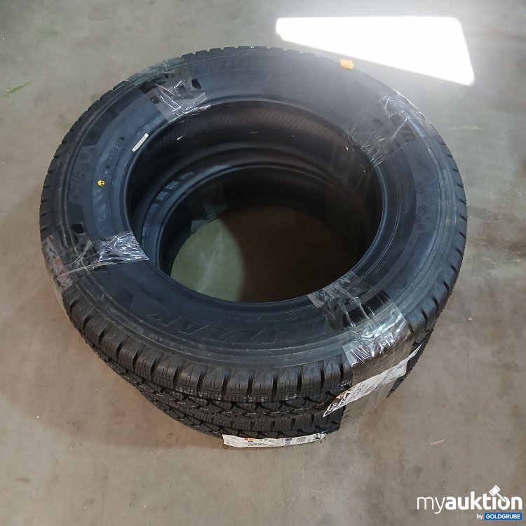 Artikel Nr. 967594: Bridgestone Winterreifen Blizzak W995, 205/65 R16C, 107/105R