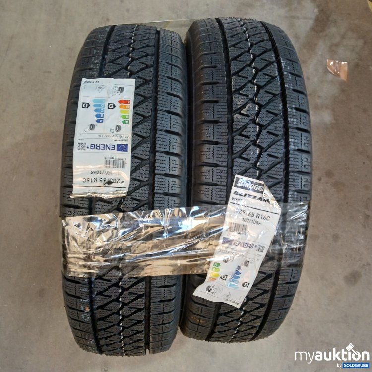 Artikel Nr. 967594: Bridgestone Winterreifen Blizzak W995, 205/65 R16C, 107/105R