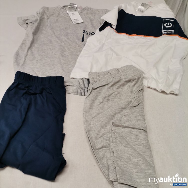 Artikel Nr. 728595 Artikel Nr. 728595: H&M 4 Teiler lt Foto