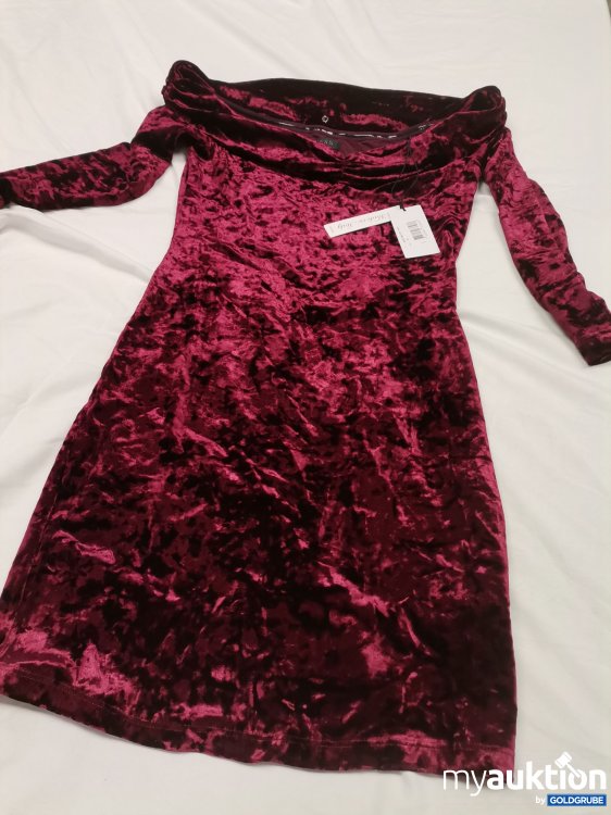 Artikel Nr. 435596 Artikel Nr. 435596: Guess Samt Kleid