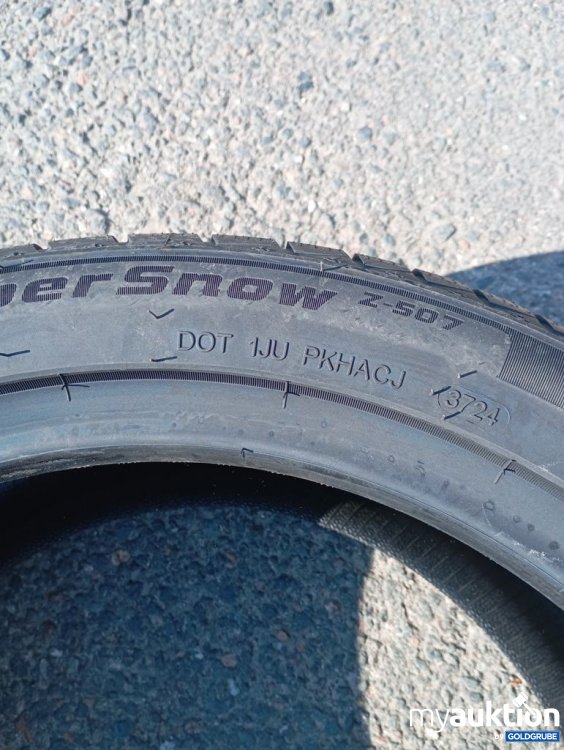 Artikel Nr. 525596: Goodride Zuper Snow 255/40 R18 99V