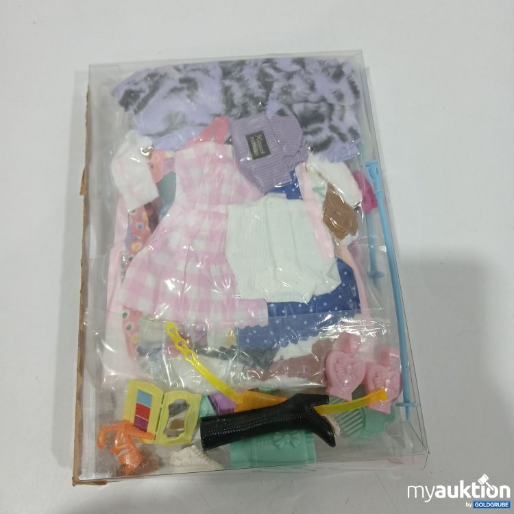 Artikel Nr. 883598 Artikel Nr. 883598: Kleidungsset für Barbie