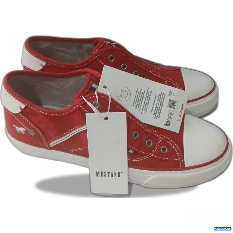 Artikel Nr. 939599 Artikel Nr. 939599: Mustang Sneakers Rot
Gr 38