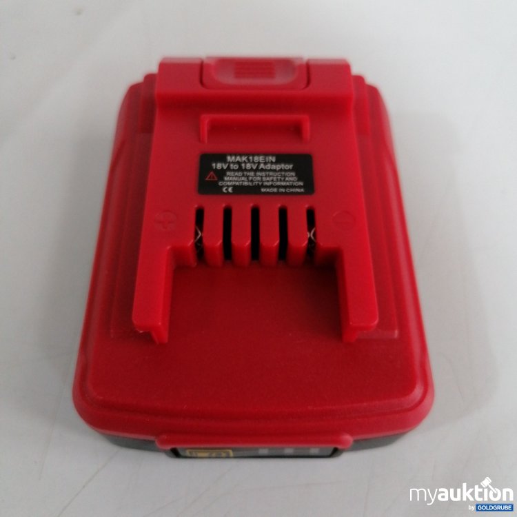 Artikel Nr. 827600 Artikel Nr. 827600: MAK18EIN 18V to 18V Adaptor