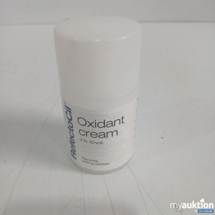Artikel Nr. 987601 Artikel Nr. 987601: RefectoCil Oxidant cream 3% 10 vol.