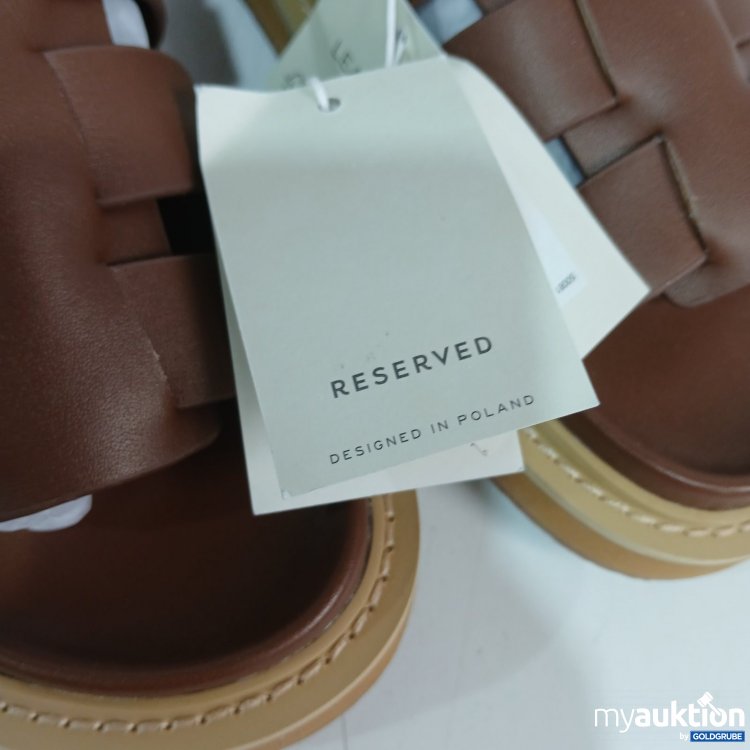 Artikel Nr. 526604: Reserved Sandalen