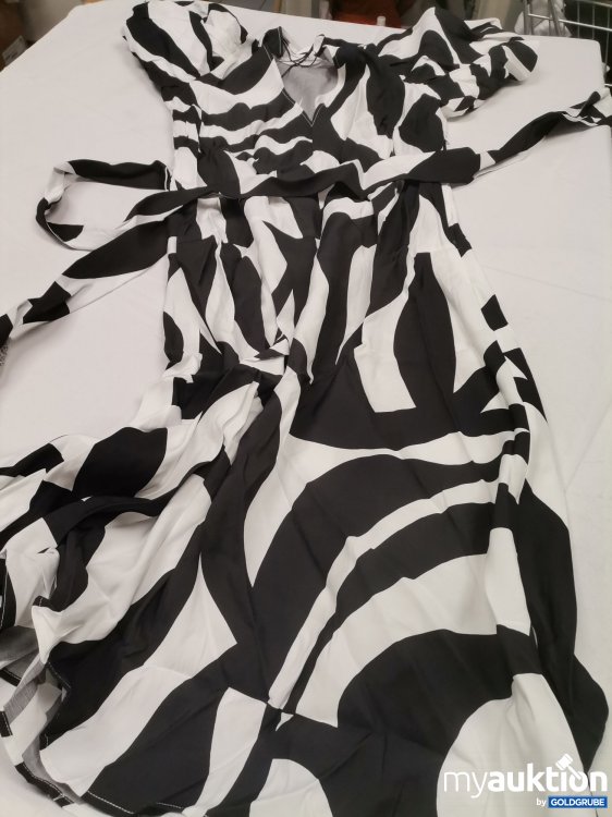 Artikel Nr. 879604 Artikel Nr. 879604: H&M Kleid