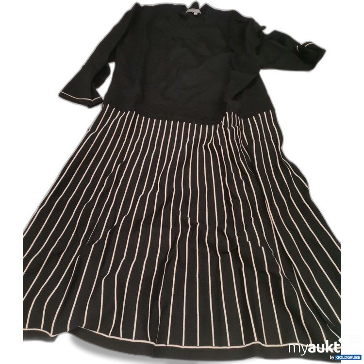 Artikel Nr. 864605: Christian Berg Strickkleid 