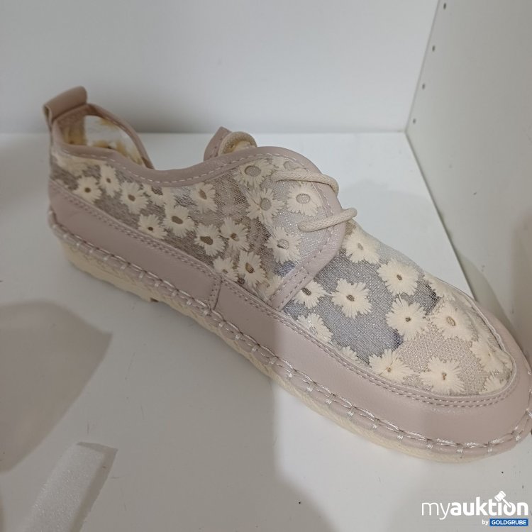 Artikel Nr. 469606 Artikel Nr. 469606: Damen Halbschuhe mit Blumenmuster Größe 38