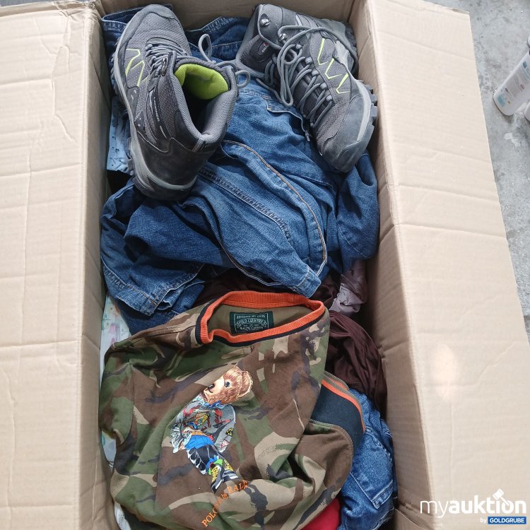 Artikel Nr. 442612: Diverse Bekleidung 