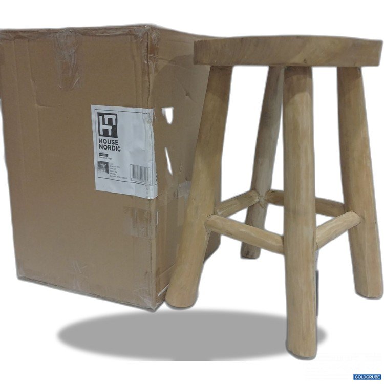 Artikel Nr. 916616 Artikel Nr. 916616: House Nordic Teak Stool 4 legs 1501100