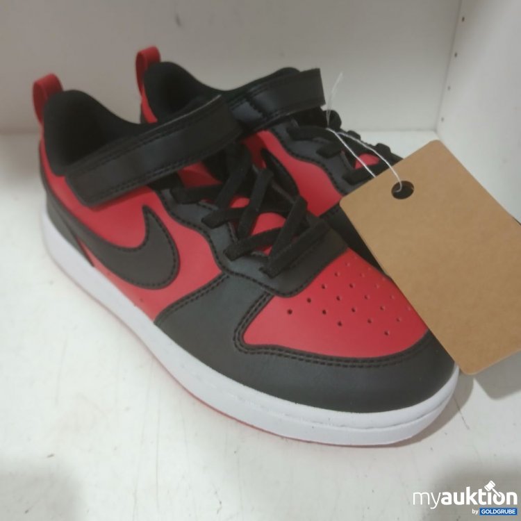 Artikel Nr. 978616: Nike Court Borough Low Recraft (PS)