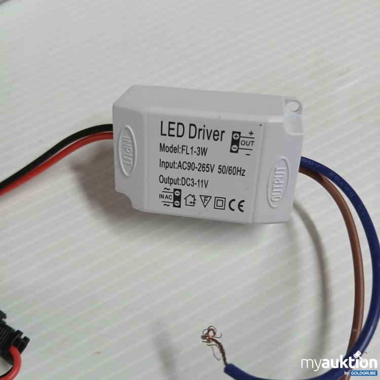 Artikel Nr. 932619 Artikel Nr. 932619: LED Einbaustrahler FL1-3W 265V 3stk