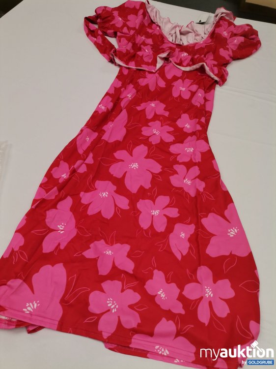 Artikel Nr. 774622 Artikel Nr. 774622: Dorothy Perkins Kleid