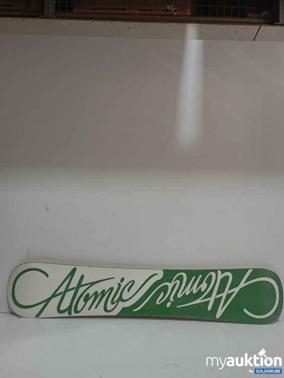 Artikel Nr. 471625 Artikel Nr. 471625: Atomic Snowboard Länge: 154cm Breite: 29cm (breiteste Stelle) Gebrauchtspuren