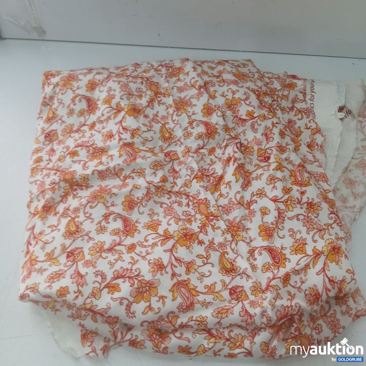 Artikel Nr. 939626: Buttinette Viskose Satin Blumenranken Tuch T. de visc. 
