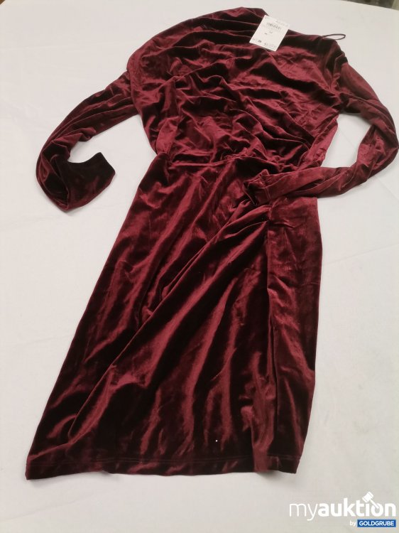 Artikel Nr. 836627: Calliope Samt Kleid 