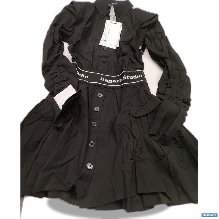 Artikel Nr. 862627: Trendyol sagaza studio Kleid 