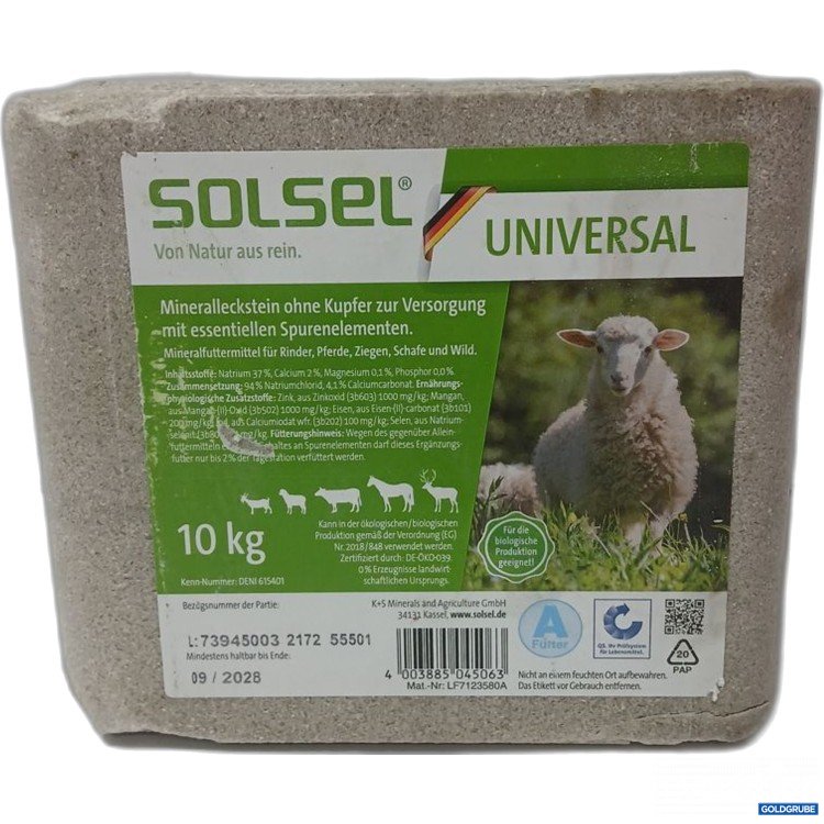 Artikel Nr. 978628 Artikel Nr. 978628: SOLSEL Universal Mineralblock 10 kg