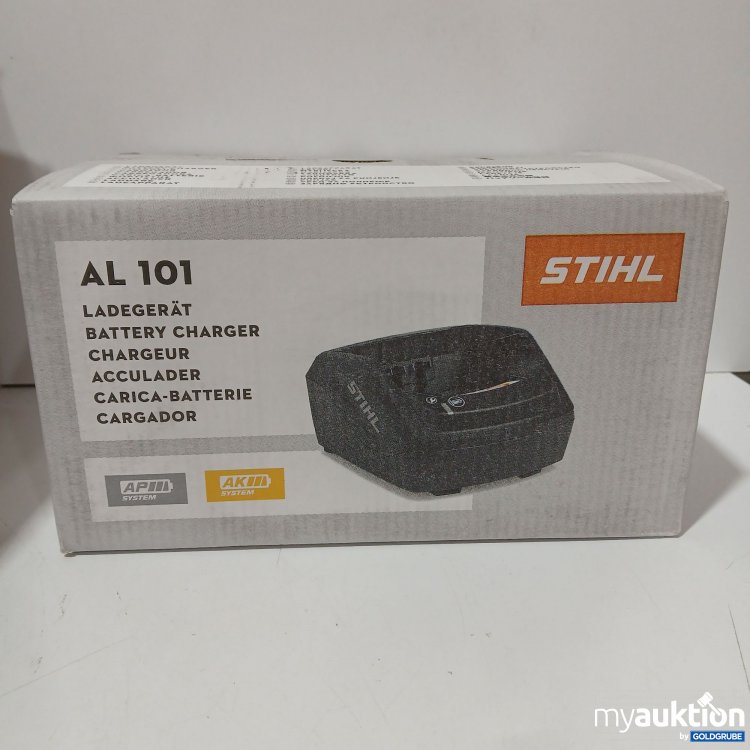 Artikel Nr. 443629 Artikel Nr. 443629: STIHL AL 101 Ladegerät