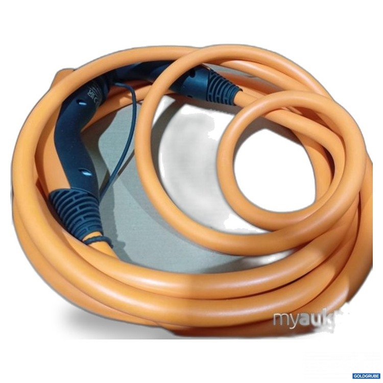 Artikel Nr. 471629 Artikel Nr. 471629: LAPP Typ2 Helix Kabel 22 kW 3P 32A 5 m Orange 5555935015 61798