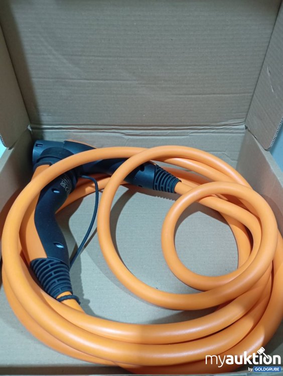 Artikel Nr. 471629 Artikel Nr. 471629: LAPP Typ2 Helix Kabel 22 kW 3P 32A 5 m Orange 5555935015 61798