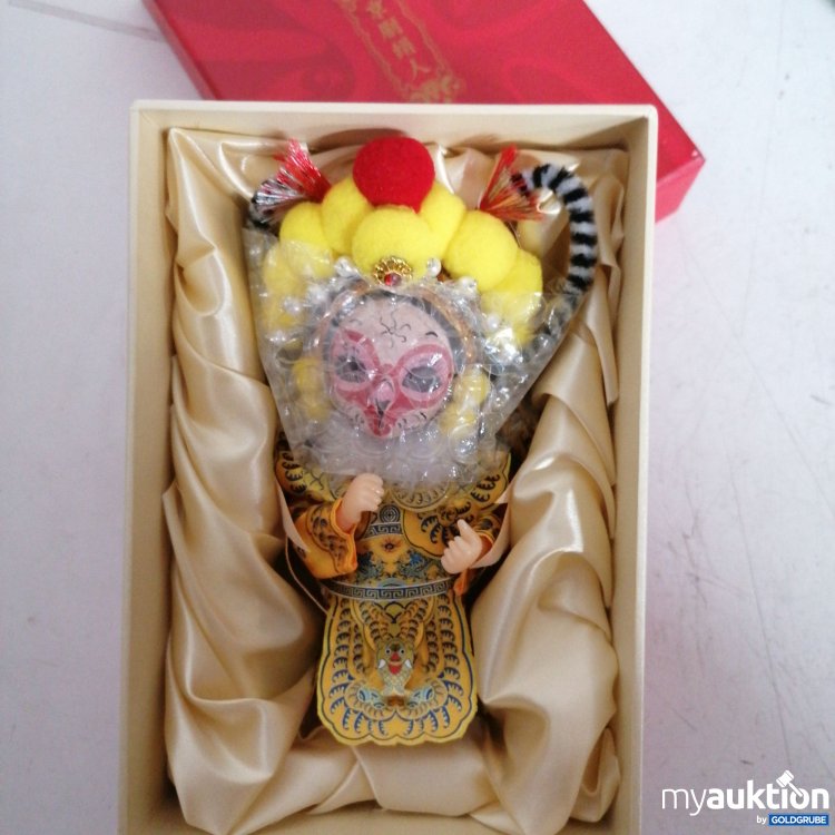 Artikel Nr. 819630 Artikel Nr. 819630: Chinesische Figur in Box