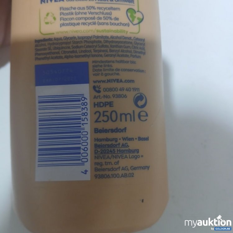 Artikel Nr. 981632 Artikel Nr. 981632: NIVEA Body Lotion Straffend + Bräunend Q10