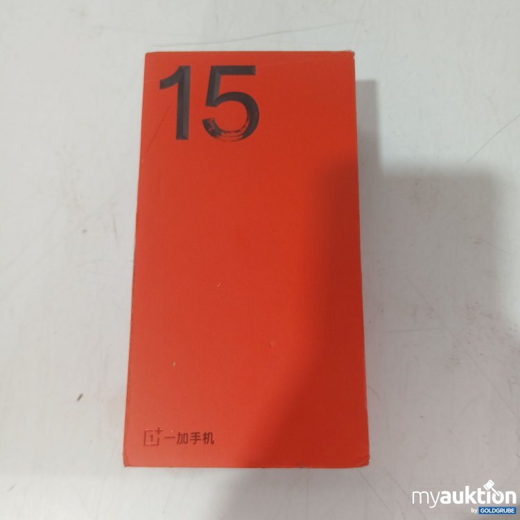 Artikel Nr. 993632 Artikel Nr. 993632: OnePlus 15 Smartphone Modell PLK110 256GB Speicherplatz