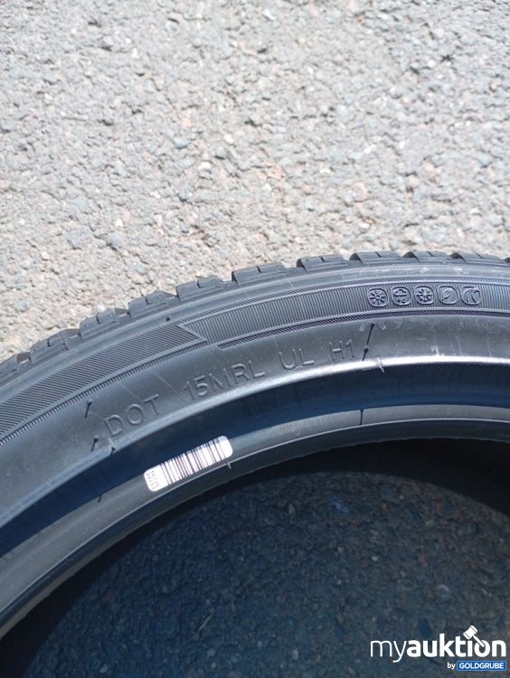 Artikel Nr. 525634: Hankook Kinergy 4S 225/40 R18 92Y XL