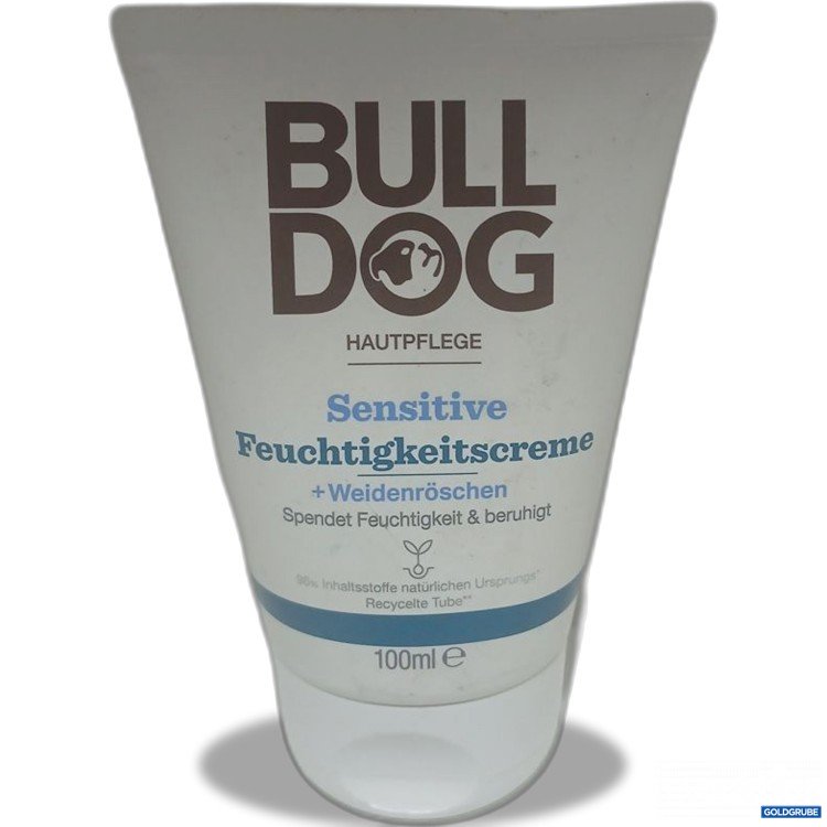 Artikel Nr. 981635 Artikel Nr. 981635: BULLDOG Sensitive Feuchtigkeitscreme Hautpflege
