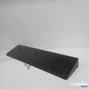 Auktion Gummi Auffahrrampe ca. 98x25cm Höhe: 9cm