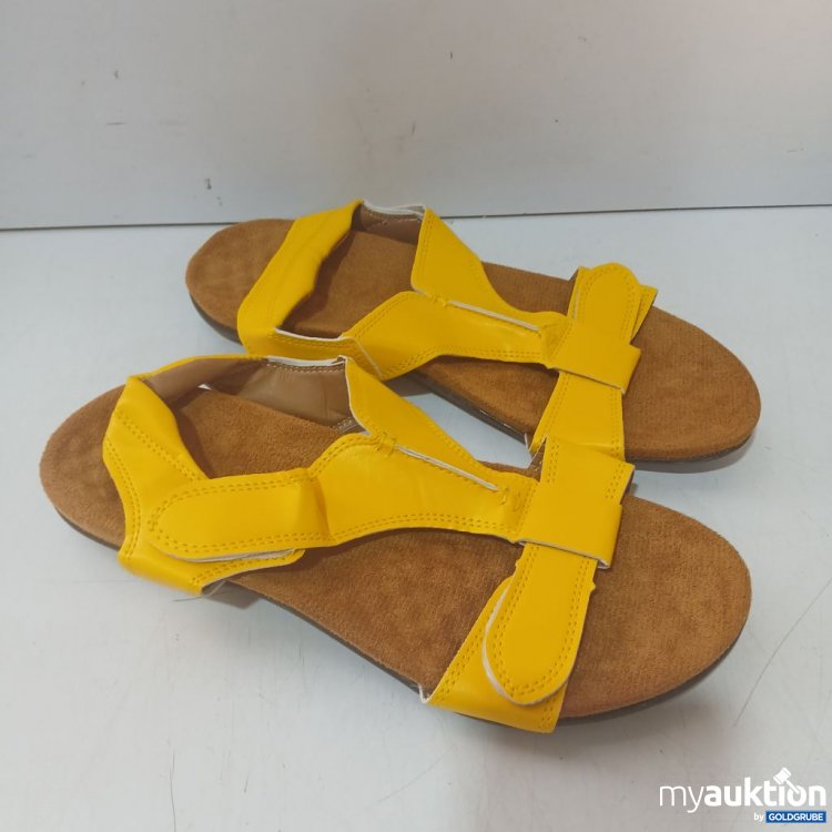 Artikel Nr. 939638: Gelbe Sandalen mit breiten Riemen Gr 40