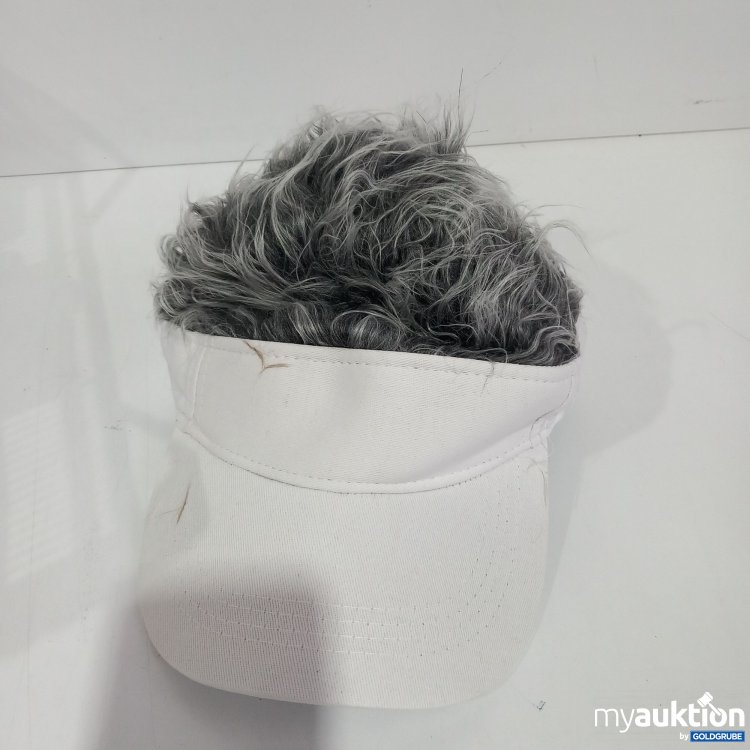 Artikel Nr. 520639 Artikel Nr. 520639: Kappe mit Haaren