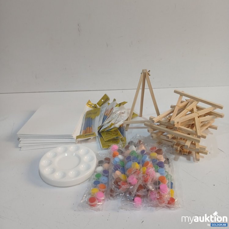 Artikel Nr. 477640: Malzubehör Set mit Staffeleien, Pinseln, Leinwänden und Farben