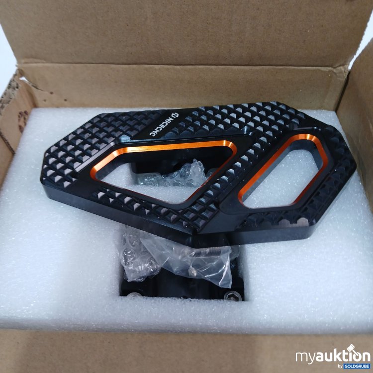 Artikel Nr. 895641: NiceCNC Beifahrer-Trittbrett für Harley-Davidson