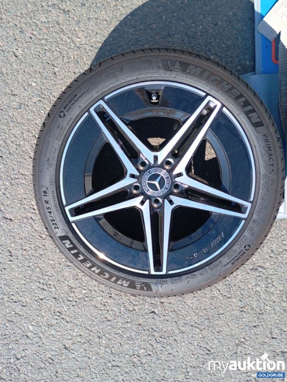 Artikel Nr. 525642 Artikel Nr. 525642: Mercedes-Benz Alufelge Michelin Primacy 4 225/45 R18