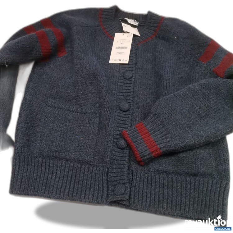 Artikel Nr. 836642: Zara Strickjacke oversized 