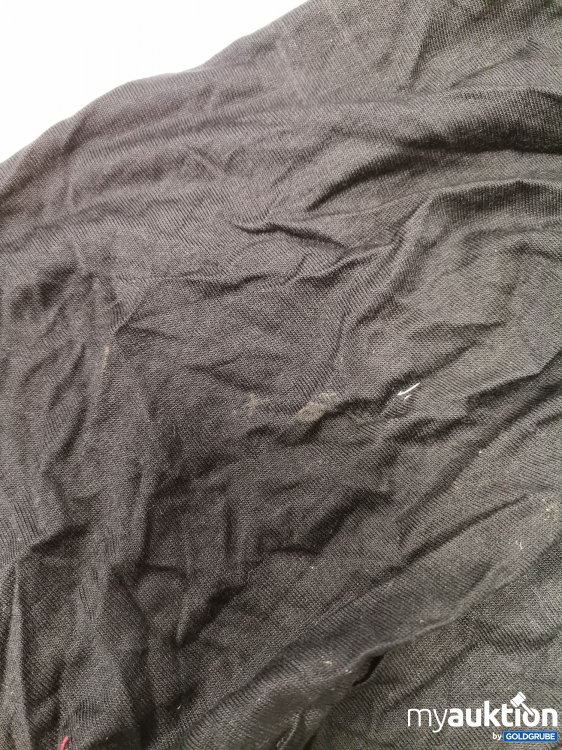 Artikel Nr. 715643 Artikel Nr. 715643: Tezenis Shirt verschmutzt