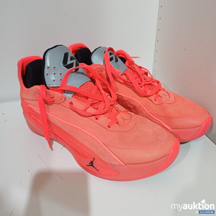 Artikel Nr. 469644 Artikel Nr. 469644: Jordan Sneaker rot grau Größe 44,5