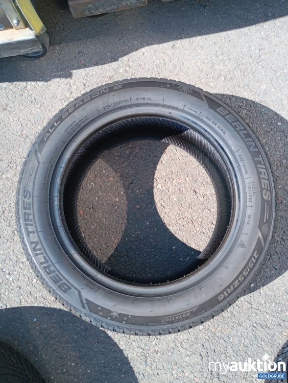Artikel Nr. 525648: BERLIN TIRES All Season 2 215/55R16 97W XL