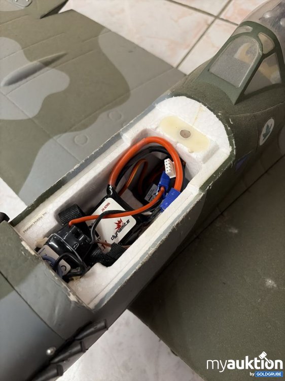 Artikel Nr. 934648 Artikel Nr. 934648: Spitfire Modellflugzeug