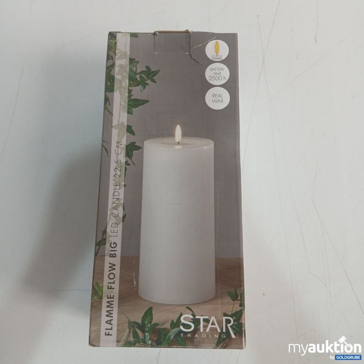 Artikel Nr. 446649 Artikel Nr. 446649: STAR Flamme Flow Big LED Candle 22.5 cm