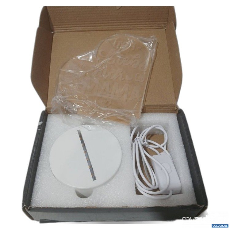 Artikel Nr. 448650 Artikel Nr. 448650: LED Lampe mit Herzform