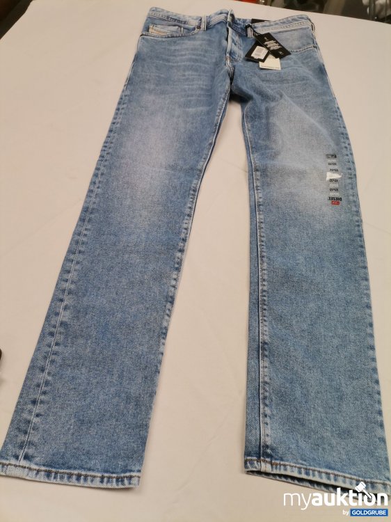 Artikel Nr. 879650 Artikel Nr. 879650: Diesel Jeans