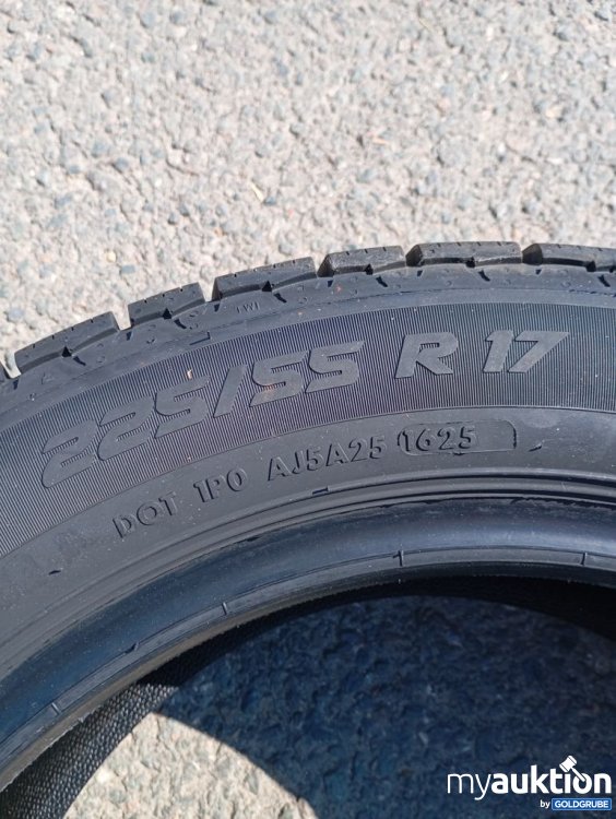 Artikel Nr. 525656: Vredestein Comtrac 2 Winter 225/55 R17 C 109/107 T