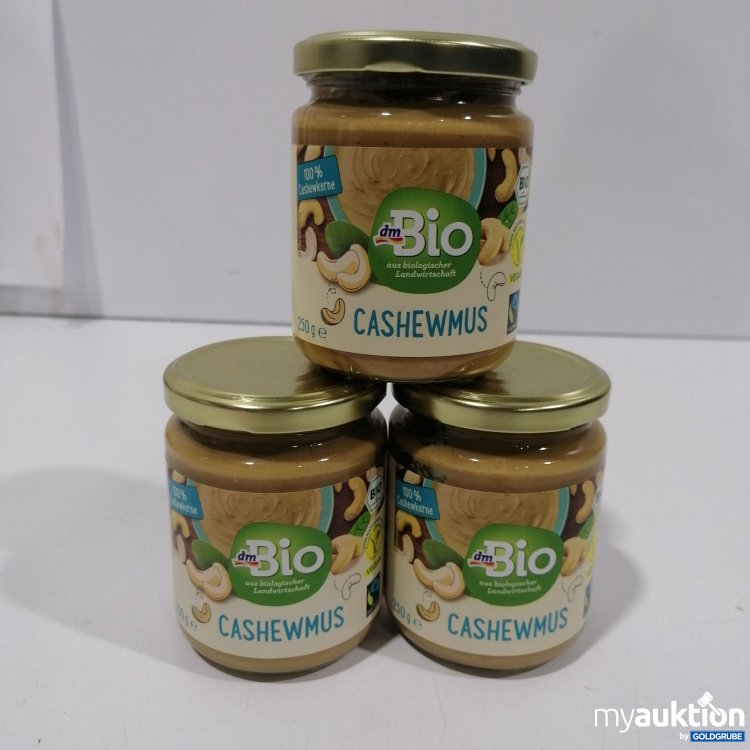 Artikel Nr. 896657 Artikel Nr. 896657: Bii Cashewmus 3x250g
